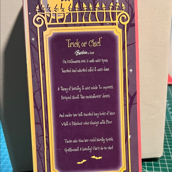 Barbie Halloween Witch Doll with Orange and Black Outfit - Picture 5 of 6